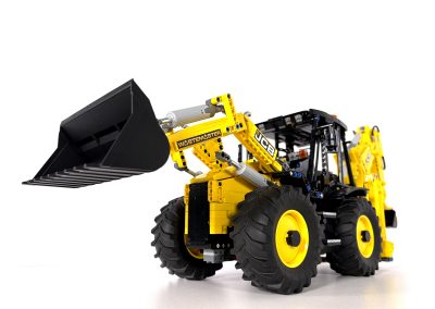 MOC Builder - JCB 4CX Backhoe #1