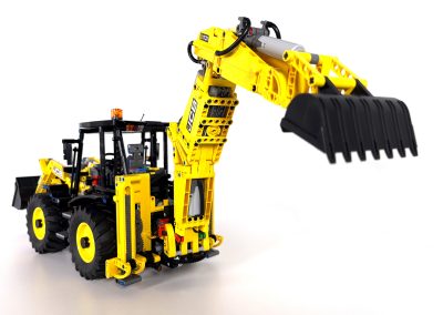 MOC Builder - JCB 4CX Backhoe #13