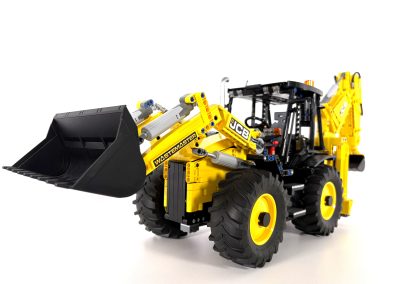 MOC Builder - JCB 4CX Backhoe #3