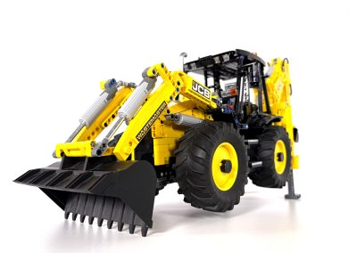 MOC Builder - JCB 4CX Backhoe #7