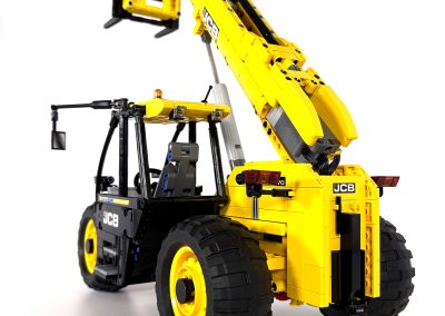 MOC Builder - JCB 542-70 Telehandler #13