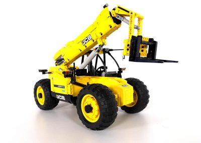MOC Builder - JCB 542-70 Telehandler #8